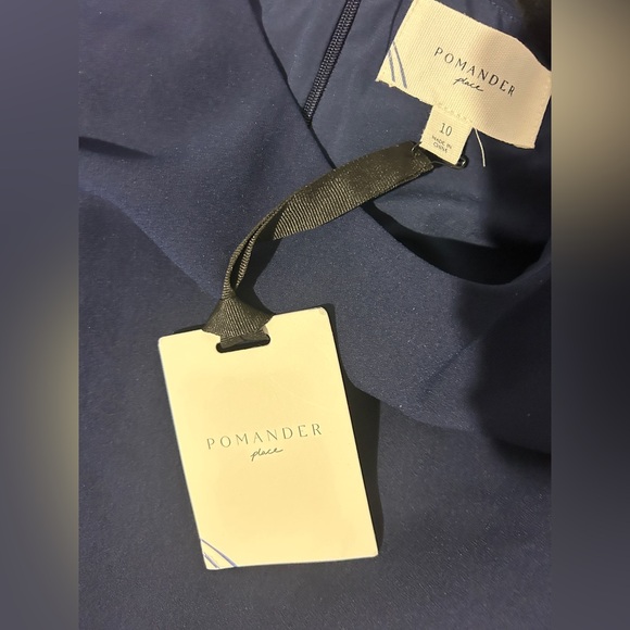 POMANDER PLACE Navy Cape Leah Dress size 10 - Picture 7 of 7